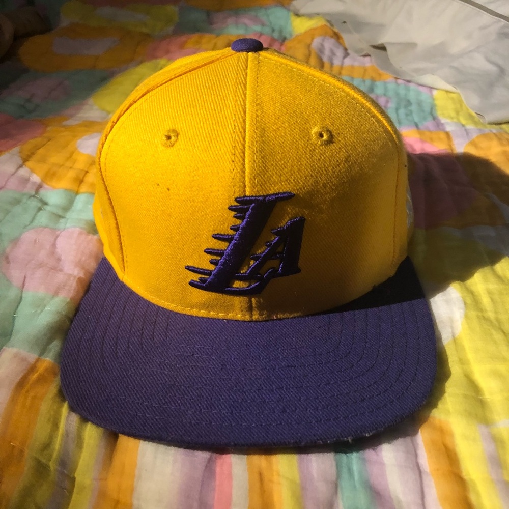 Los Angles Lakers SnapBack Hat